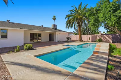 10917 W Tropicana Circle, Sun City, AZ 85351 - Photo 41