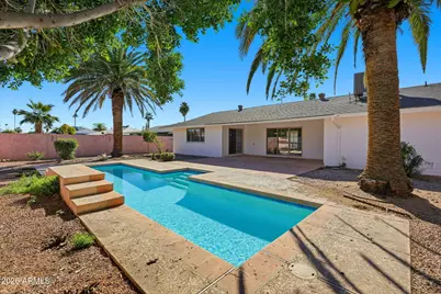 10917 W Tropicana Circle, Sun City, AZ 85351 - Photo 39