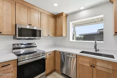 10917 W Tropicana Circle, Sun City, AZ 85351 - Photo 11