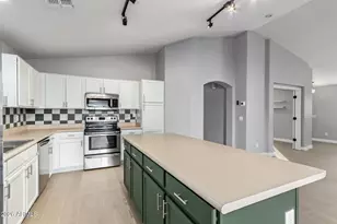 17854 W Redfield Rd, Surprise, AZ 85388 - Photo 19