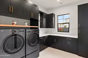 1013 W Ardmore Rd, Phoenix, AZ 85041 - Photo 25