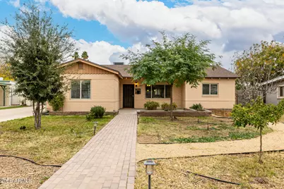 3141 N 21st Place, Phoenix, AZ 85016 - Photo 1