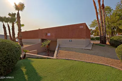 4260 N 19th Avenue, Phoenix, AZ 85015 - Photo 1