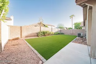 8909 W Davis Rd, Peoria, AZ 85382 - Photo 17