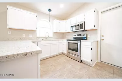 8909 W Davis Road, Peoria, AZ 85382 - Photo 7