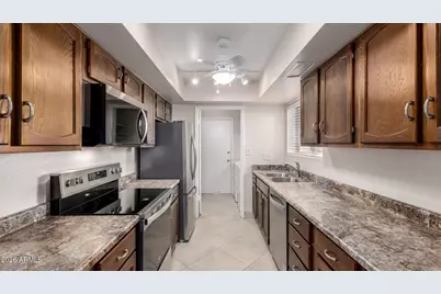 13315 N 26th Avenue, Phoenix, AZ 85029 - Photo 11