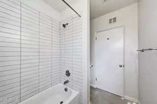 1117 E Fern Dr N, Phoenix, AZ 85014 - Photo 17