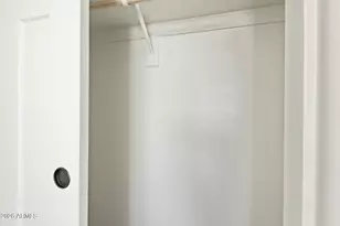 8461 W Mission Hills Dr, Arizona City, AZ 85123 - Photo 23