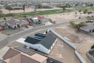 8461 W Mission Hills Dr, Arizona City, AZ 85123 - Photo 35