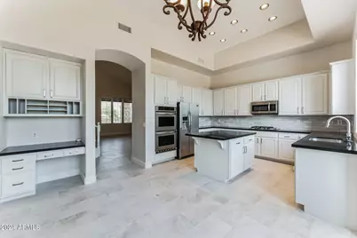 5258 E Hashknife Road, Phoenix, AZ 85054 - Photo 3