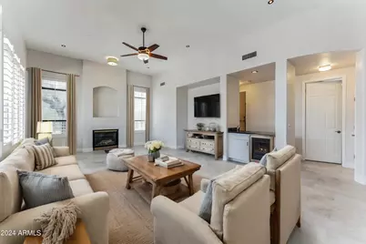 5258 E Hashknife Road, Phoenix, AZ 85054 - Photo 11