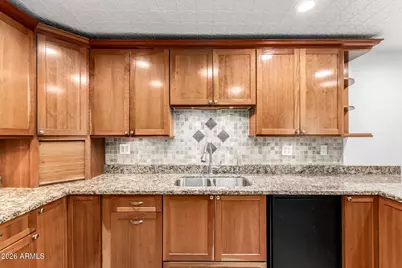 7630 N 42nd Lane, Phoenix, AZ 85051 - Photo 7