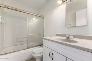 7630 N 42nd Ln, Phoenix, AZ 85051 - Photo 21