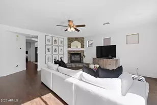 2177 E Glacier Pl, Chandler, AZ 85249 - Photo 21