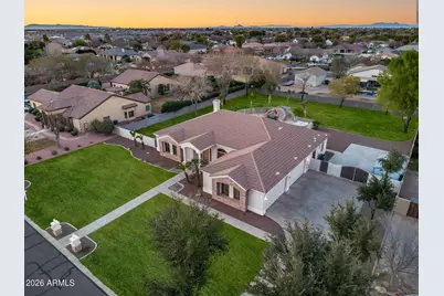 2742 E Villa Park Court, Gilbert, AZ 85298 - Photo 11