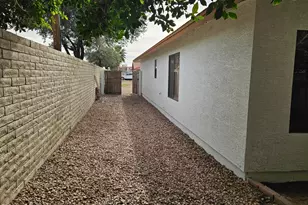 5104 W Christy Dr, Glendale, AZ 85304 - Photo 39