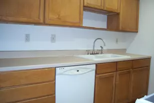 7858 N 47th Ave, Glendale, AZ 85301 - Photo 5