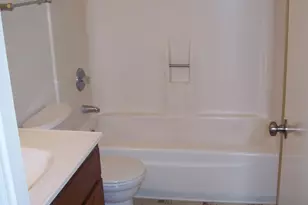 7858 N 47th Ave, Glendale, AZ 85301 - Photo 17