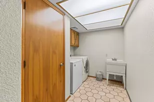 1306 E La Vieve Ln, Tempe, AZ 85284 - Photo 29