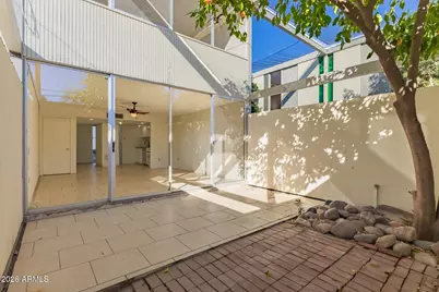 4411 N 40th Street #55, Phoenix, AZ 85018 - Photo 1