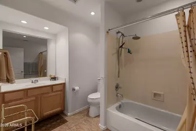 4506 E Lone Cactus Drive, Phoenix, AZ 85050 - Photo 17