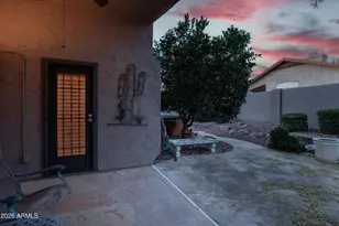 4506 E Lone Cactus Dr, Phoenix, AZ 85050 - Photo 19