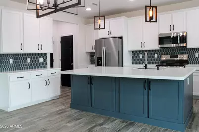 18519 W Williams Road, Surprise, AZ 85387 - Photo 5