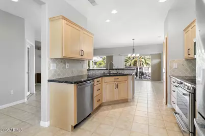 15236 W Pinehurst Lane, Surprise, AZ 85374 - Photo 17