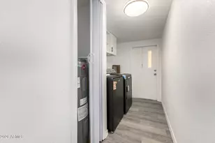 555 W Warner Rd, Chandler, AZ 85225 - Photo 27