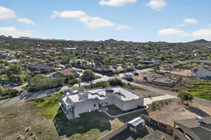 5580 E 10th Ave, Apache Junction, AZ 85119 - Photo 77