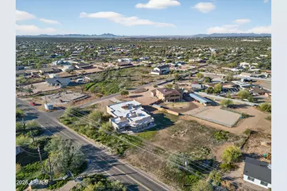 5580 E 10th Avenue, Apache Junction, AZ 85119 - Photo 79