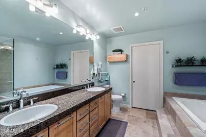 208 W Portland Street #360, Phoenix, AZ 85003 - Photo 15