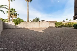 937 N 85th St, Scottsdale, AZ 85257 - Photo 11