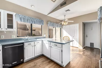 9423 W Kerry Lane, Peoria, AZ 85382 - Photo 27