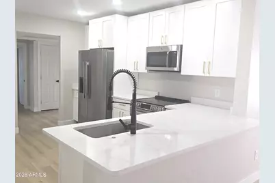 720 E Franklin Avenue, Mesa, AZ 85204 - Photo 1