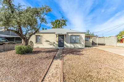8920 N 10th Street, Phoenix, AZ 85020 - Photo 1