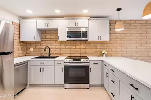 27250 N 64th St, Scottsdale, AZ 85266 - Photo 9