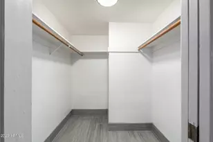 11040 N 28th Dr, Phoenix, AZ 85029 - Photo 7