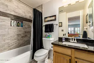 5622 W Aster Dr, Glendale, AZ 85304 - Photo 17