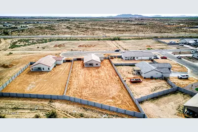 9806 W Appaloosa Trail, Casa Grande, AZ 85194 - Photo 37