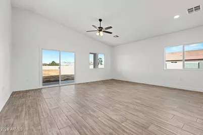 9806 W Appaloosa Trail, Casa Grande, AZ 85194 - Photo 5