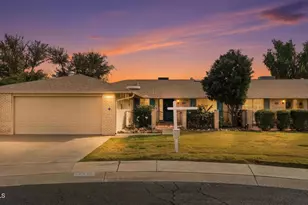 10212 W Pineridge Dr, Sun City, AZ 85351 - Photo 1