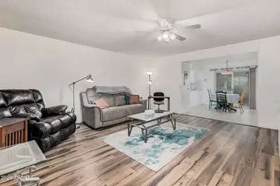 9416 N 110th Avenue, Sun City, AZ 85351 - Photo 5