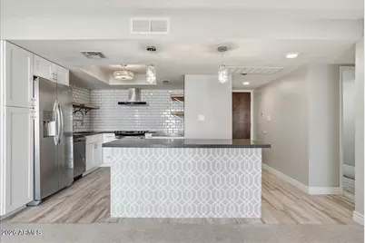 7910 E Camelback Road #402, Scottsdale, AZ 85251 - Photo 9
