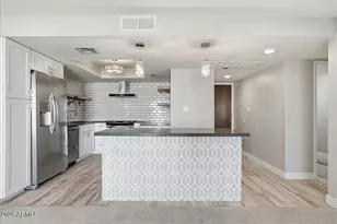 7910 E Camelback Rd, Scottsdale, AZ 85251 - Photo 9