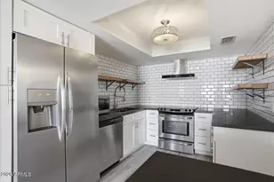 7910 E Camelback Rd, Scottsdale, AZ 85251 - Photo 7