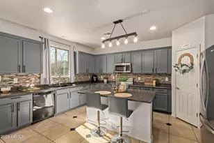 10323 W Magnolia St, Tolleson, AZ 85353 - Photo 11