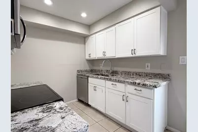 3840 N 43rd Avenue #34, Phoenix, AZ 85031 - Photo 7