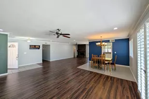 10044 N 39th Ln, Phoenix, AZ 85051 - Photo 11