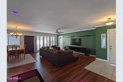 10044 N 39th Lane, Phoenix, AZ 85051 - Photo 9